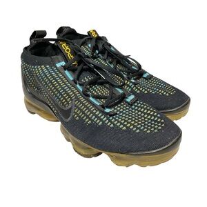 Nike Black and Yellow Air VaporMax Flyknit Sneakers 7.5